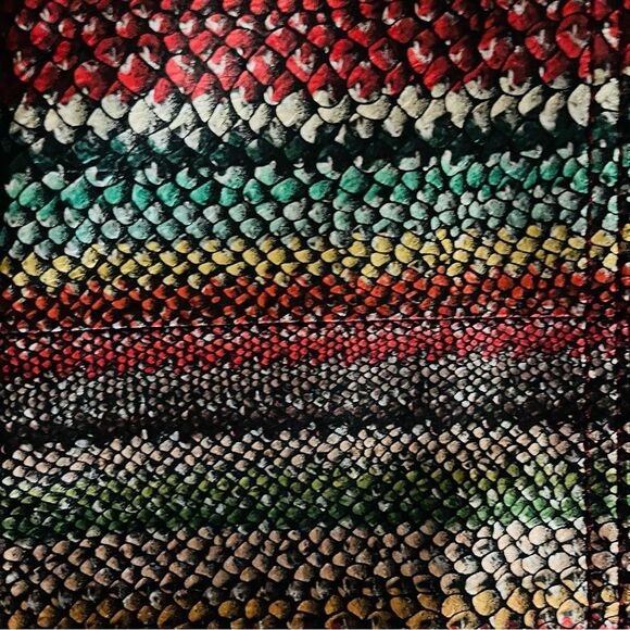 Hobo Holiday Stripe Vida Leather Wristlet Bag Zip Top CC Slots Snakeskin Y2K - Picture 5 of 8